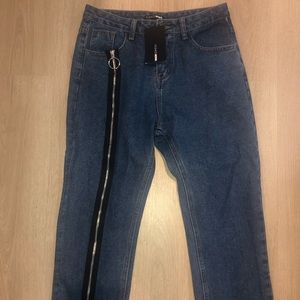 Zip up boyfriend jeans size 3/5